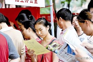 此前已经遭遇客场8场连败，西汉姆自2015年首次客胜阿森纳